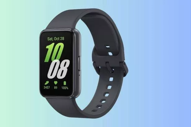Samsung Galaxy Fit3 Smart Watch - Image 3